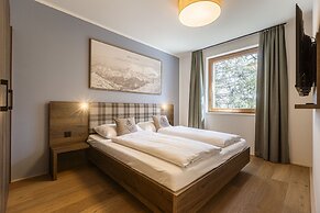 Superior Lodge With Finnish Sauna