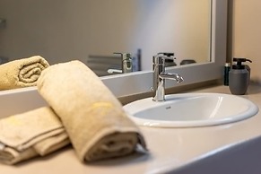 Luxury Villa Delphinus - Allparos Villas