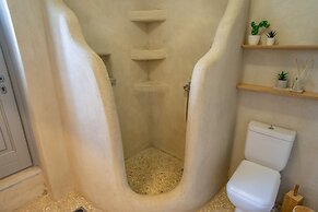 Luxury Villa Delphinus - Allparos Villas