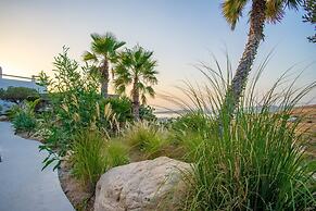 Luxury Villa Delphinus - Allparos Villas