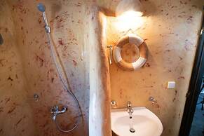 Aspro Paros Villa for 6-7