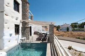 Aspro Paros Villa for 6-7