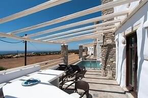 Aspro Paros Villa for 6-7