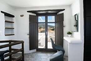 Aspro Paros Villa for 6-7