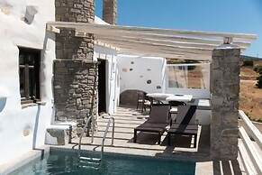 Aspro Paros Villa for 6-7