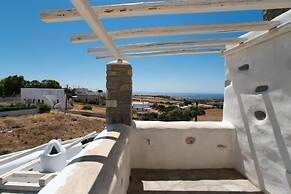 Aspro Paros Villa for 6-7