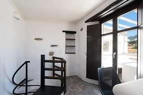 Aspro Paros Villa for 6-7