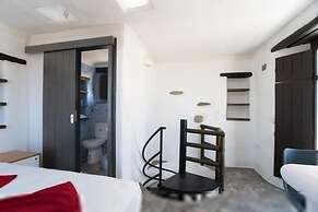 Aspro Paros Villa for 6-7