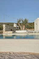 Luxury Villa Libra - Allparos Villas