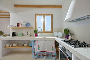 Luxury Villa Libra - Allparos Villas