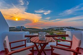 Villa Ioanna for 10 - Allparos Villas