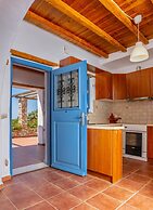 Villa Ioanna for 10 - Allparos Villas