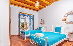 Villa Ioanna for 10 - Allparos Villas