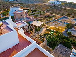 Villa Ioanna for 10 - Allparos Villas