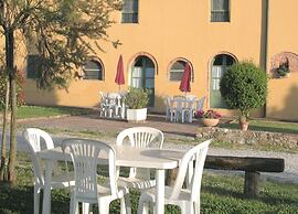 Apartment Between Pisa and Livorno
