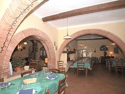 Apartment Between Pisa and Livorno