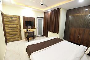 Shree Krishna Inn