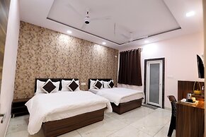 Shree Krishna Inn