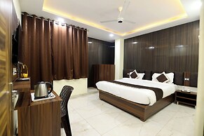 Shree Krishna Inn