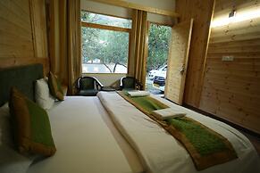 nine Apple Resort Dharali Harsil