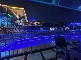 AJ'S HOTEL AND SUITES