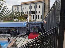 AJ'S HOTEL AND SUITES