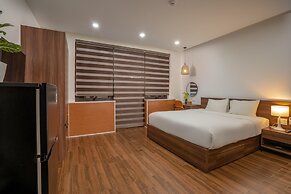 Dragon View Riverfront Hotel by Haviland