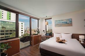 Dragon View Riverfront Hotel by Haviland