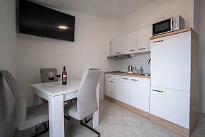 Apartments Najam Skundric