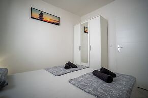 Apartments Najam Skundric