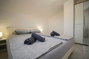 Apartments Najam Skundric