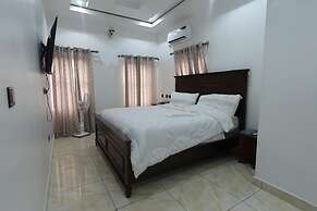 Bamgbose Apartment