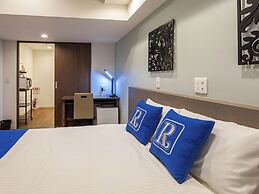 Living Inn Asahibashiekimae Premier