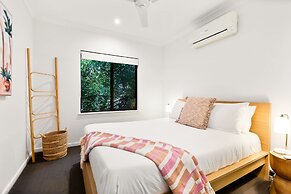 Cove Retreat - Kid Pet and Pool Paradise