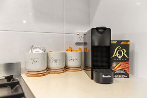 Cove Retreat - Kid Pet and Pool Paradise