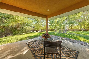 Game Room, Media Room & Pool: Luxe Villa in Craig!