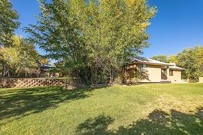 Game Room, Media Room & Pool: Luxe Villa in Craig!
