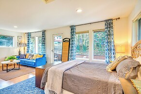 Walk to Willamette River: Studio in West Linn
