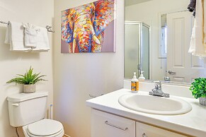 Walk to Willamette River: Studio in West Linn