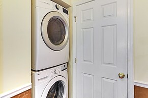 Walk to Waterfront: Cozy Fall River Condo