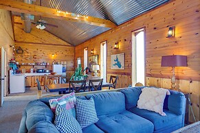 Boat Ramp & Fire Pit: Lake Tawakoni Group Retreat!