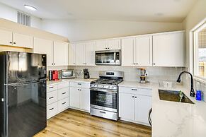 1 Mi to Pioneer Crossing Casino: Fernley Retreat!