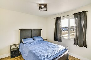 1 Mi to Pioneer Crossing Casino: Fernley Retreat!