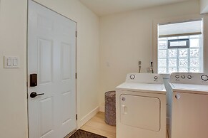 3 Mi to Dtwn & Ysu: Updated Youngstown Home