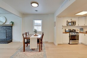 3 Mi to Dtwn & Ysu: Updated Youngstown Home