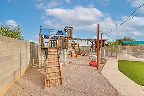 2 Mi to Dtwn Gilbert: Family-friendly Mesa Gem