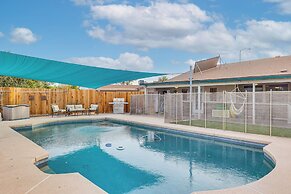 2 Mi to Dtwn Gilbert: Family-friendly Mesa Gem