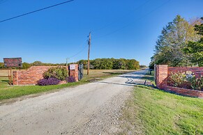 Lakefront Texas Gem w/ Indoor Pool & Water Access
