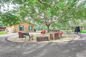 Family Home on 30 Acres in Manvel!