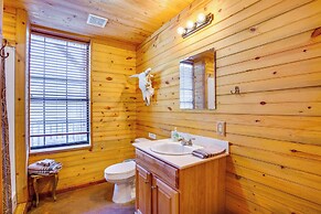 Waterfront Lodge on Lake Tawakoni: Group Getaway!